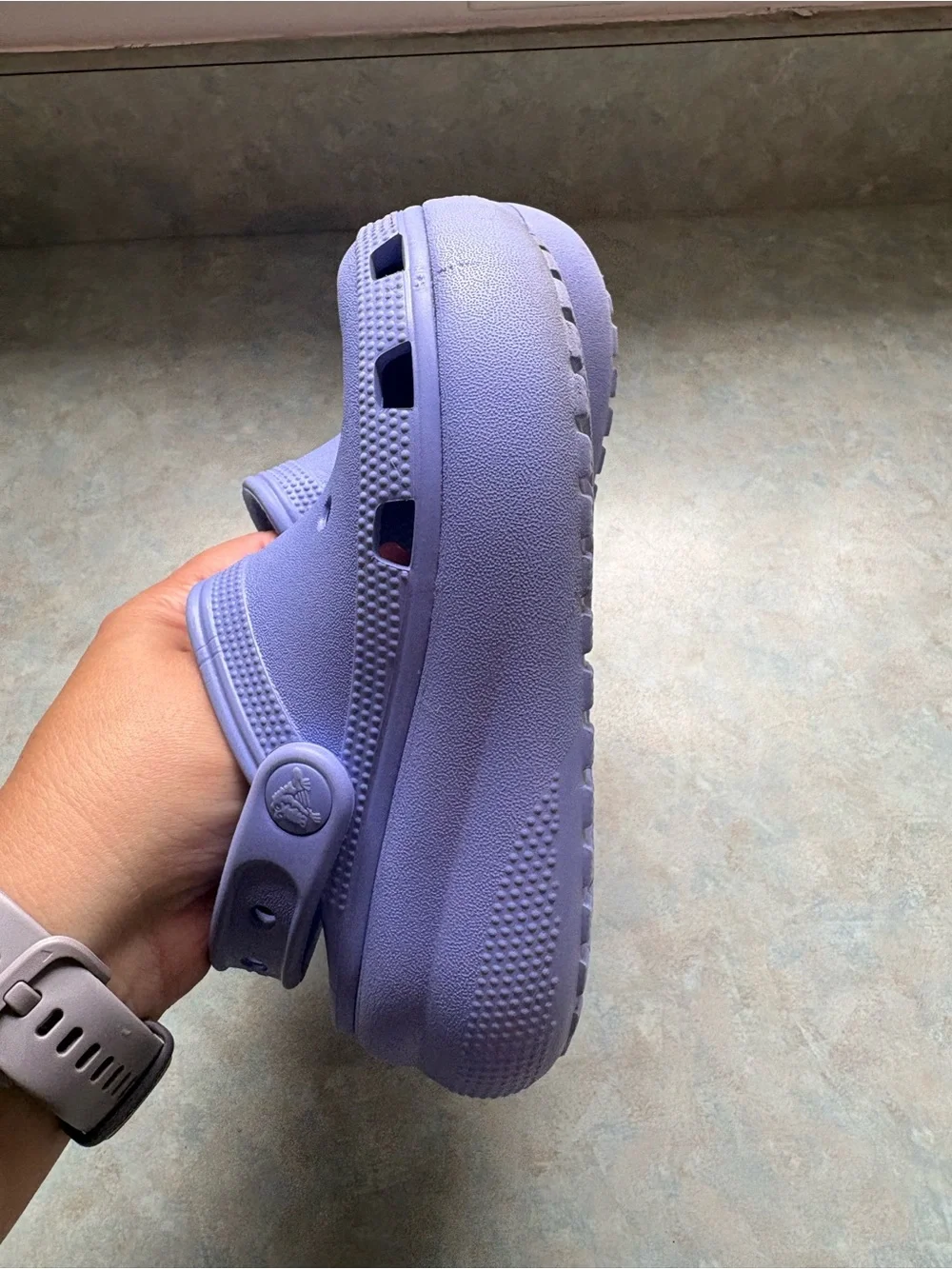 CROCS girls size